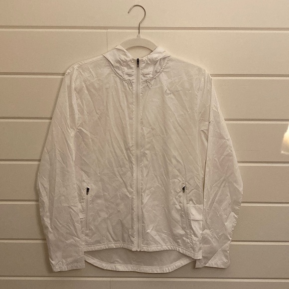 Nike Essential Women’s Running Jacket, White Jacket, Size XS - Picture 1 of 5
